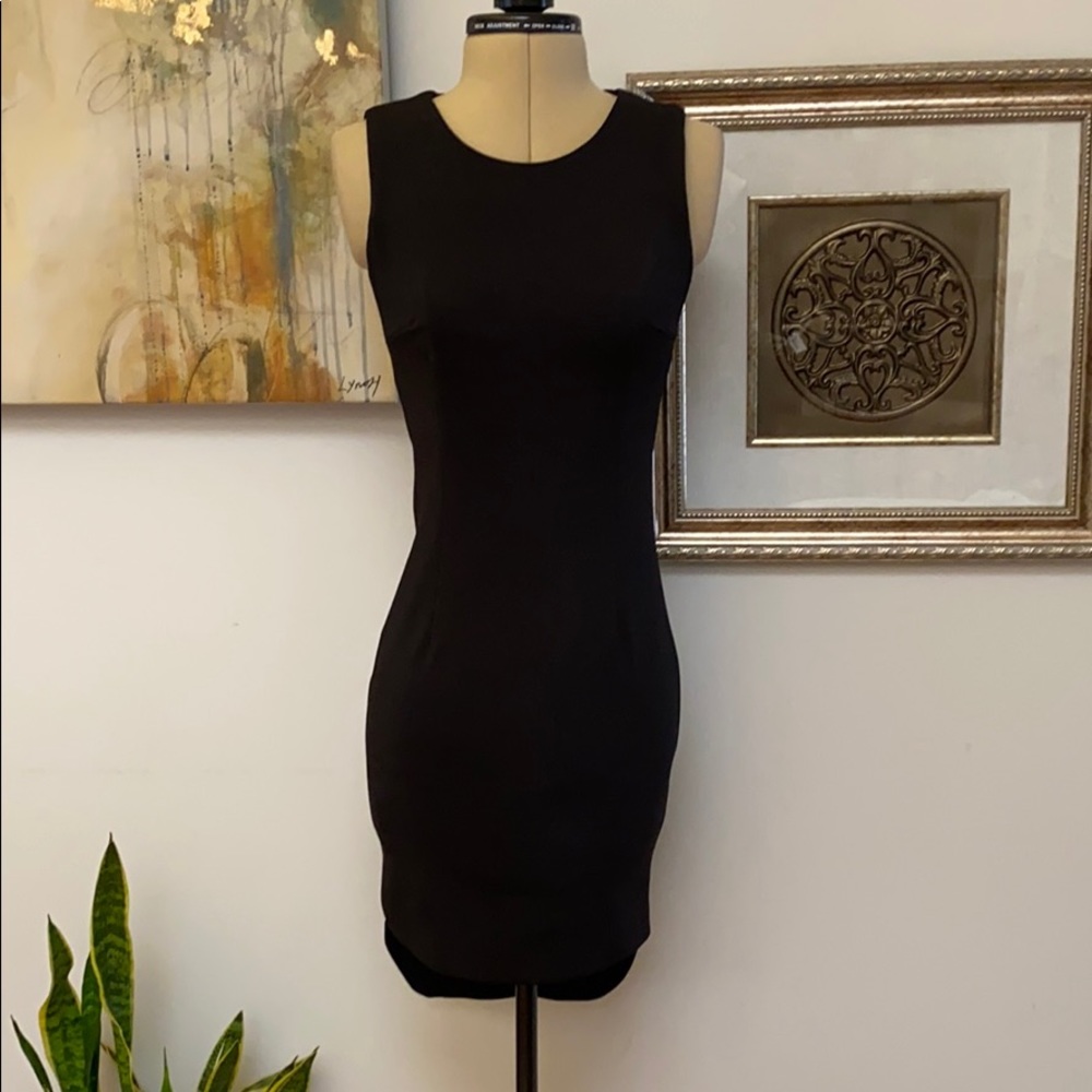 Mason SZ 2 NWT High-Low Black Sleeveless Sheath